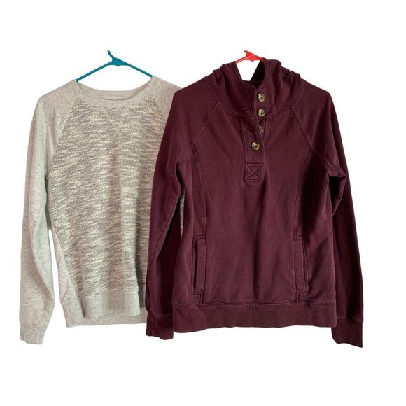 Lot of 2 Womens Sweatshirts Pullover Converse and Sonoma Size Medium 6250 - Picture 3 of 13